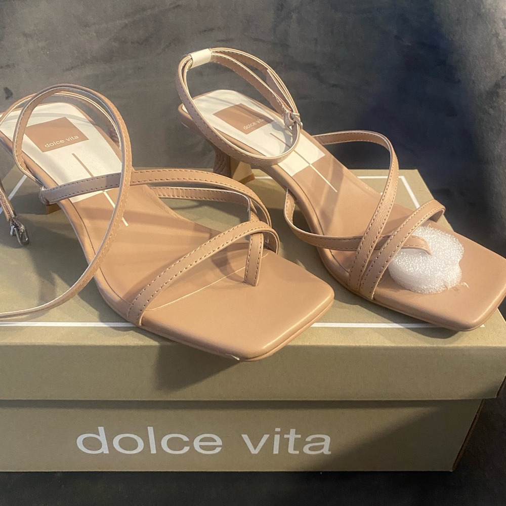 Dolce Vita strappy sandales